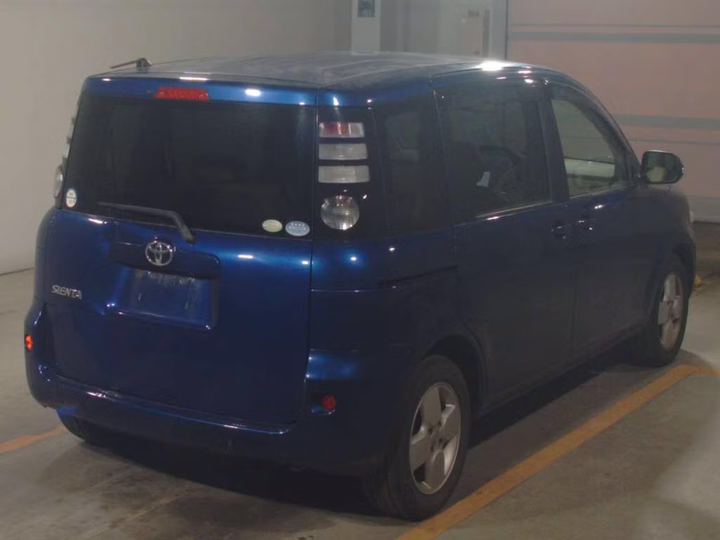 TOYOTA SIENTA