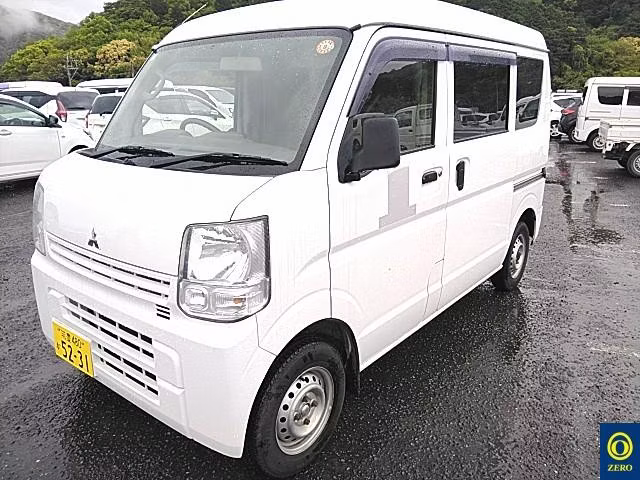 MITSUBISHI MINICAB