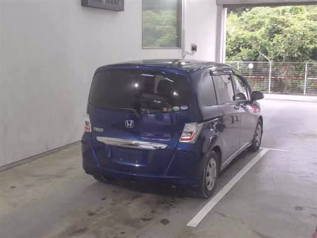 HONDA FREED