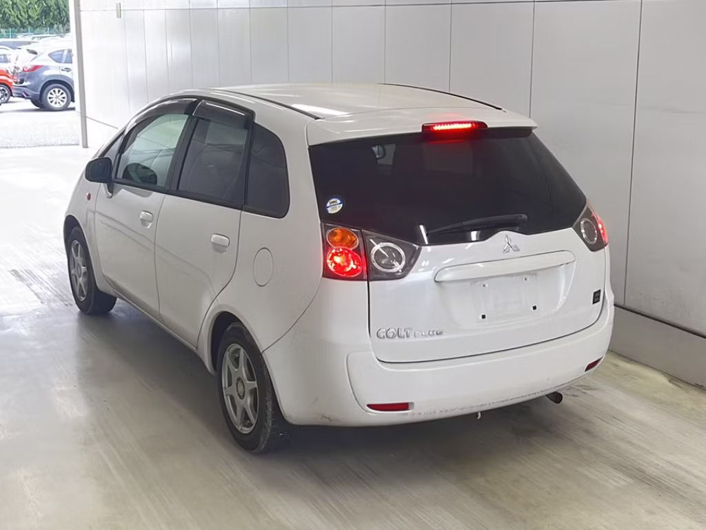 MITSUBISHI COLT PLUS