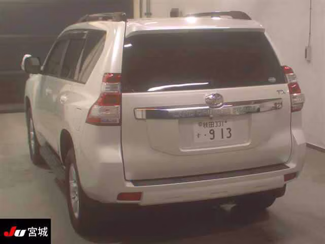 TOYOTA LAND CRUISER PRADO