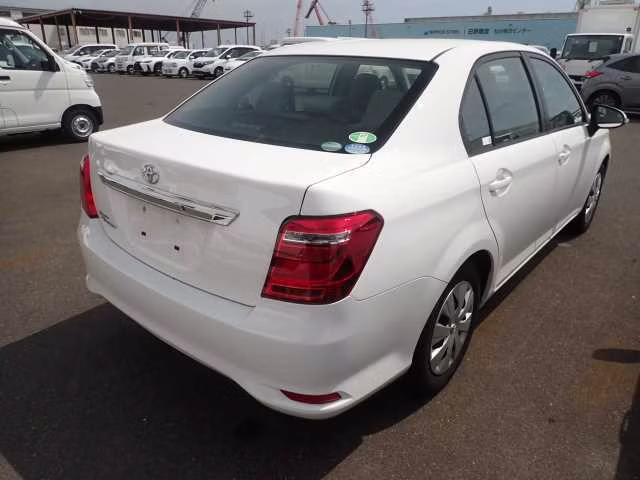 TOYOTA COROLLA AXIO