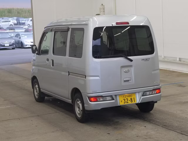 DAIHATSU HIJET