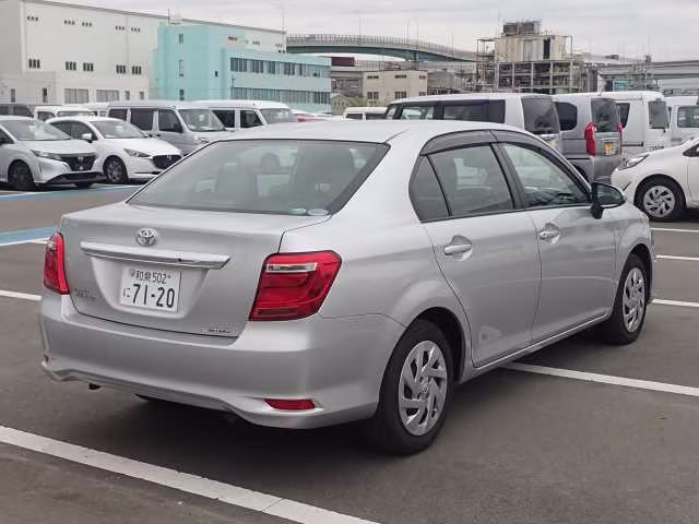 TOYOTA COROLLA AXIO