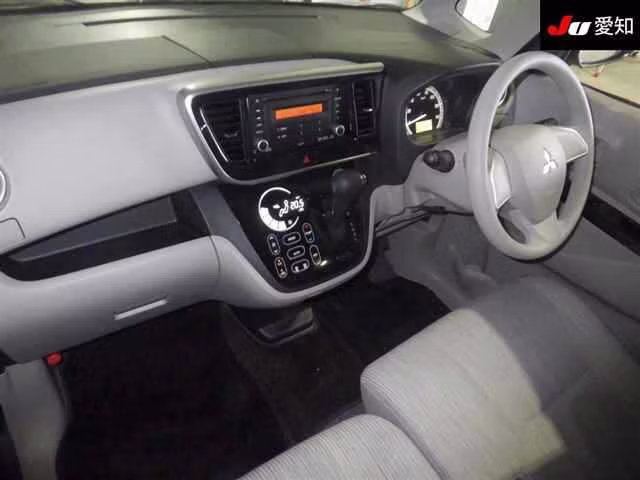 MITSUBISHI EK SPACE