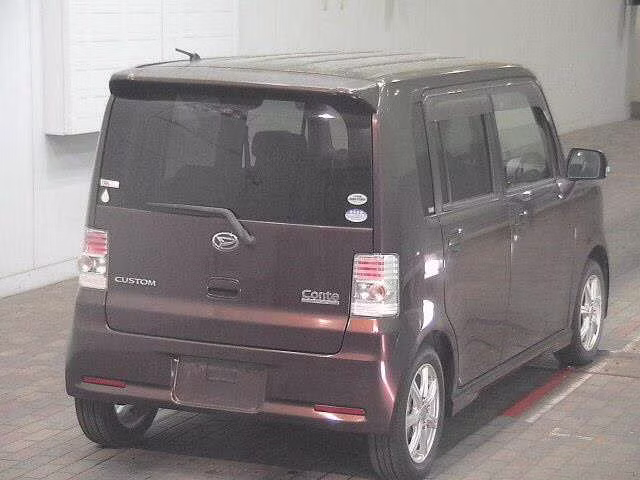 DAIHATSU MOVE CONTE