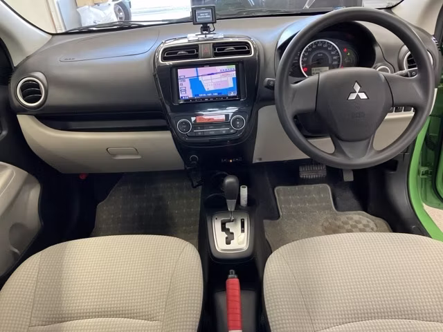 MITSUBISHI MIRAGE