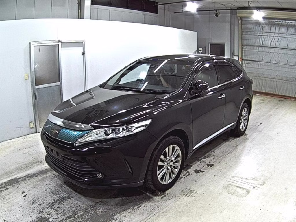 TOYOTA HARRIER