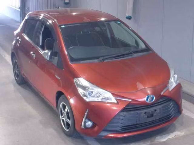 TOYOTA VITZ