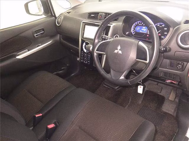 MITSUBISHI EK CUSTOM
