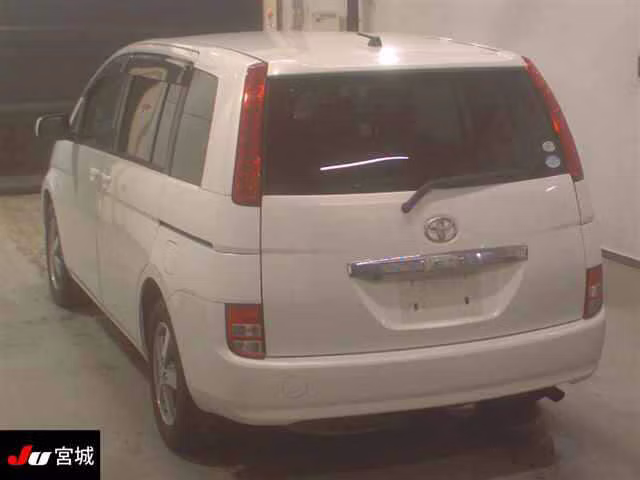 TOYOTA ISIS