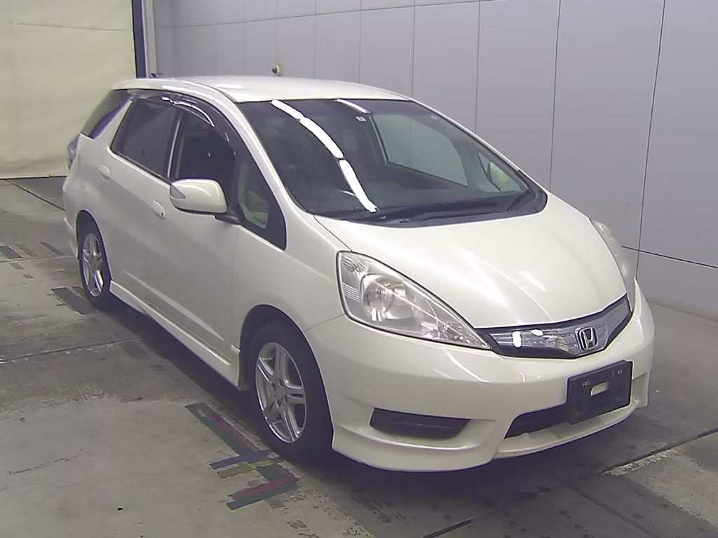 HONDA FIT SHUTTLE