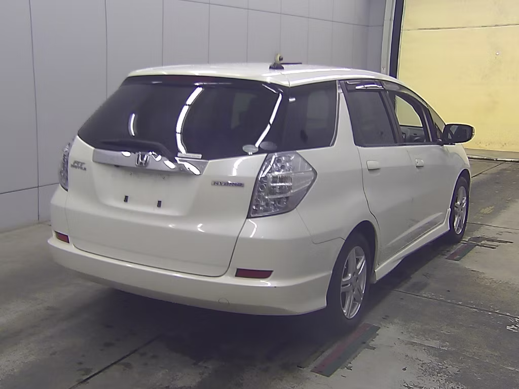 HONDA FIT SHUTTLE