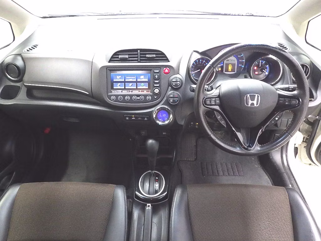 HONDA FIT SHUTTLE