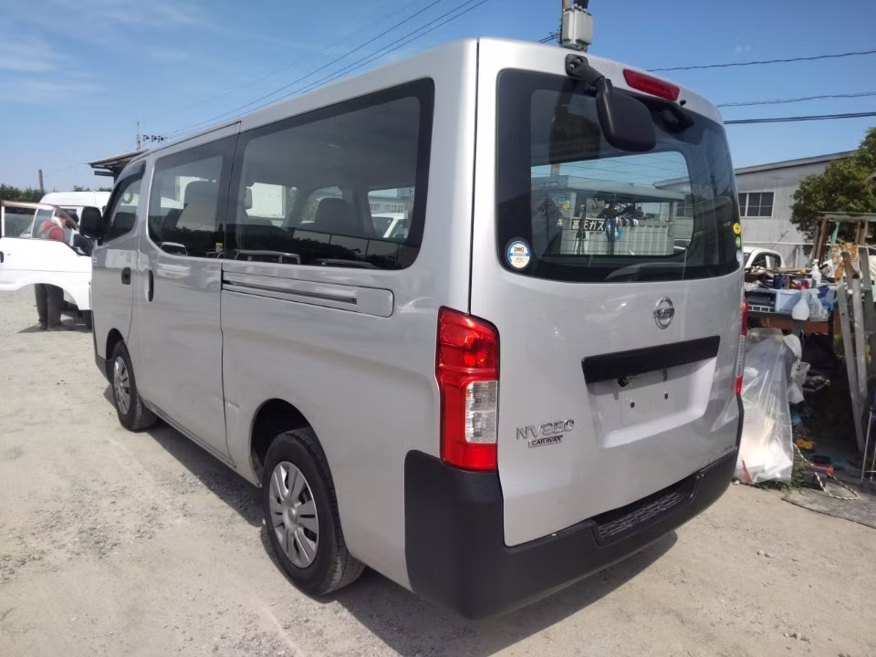 NISSAN NV350 CARAVAN