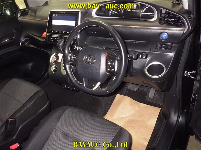 TOYOTA SIENTA