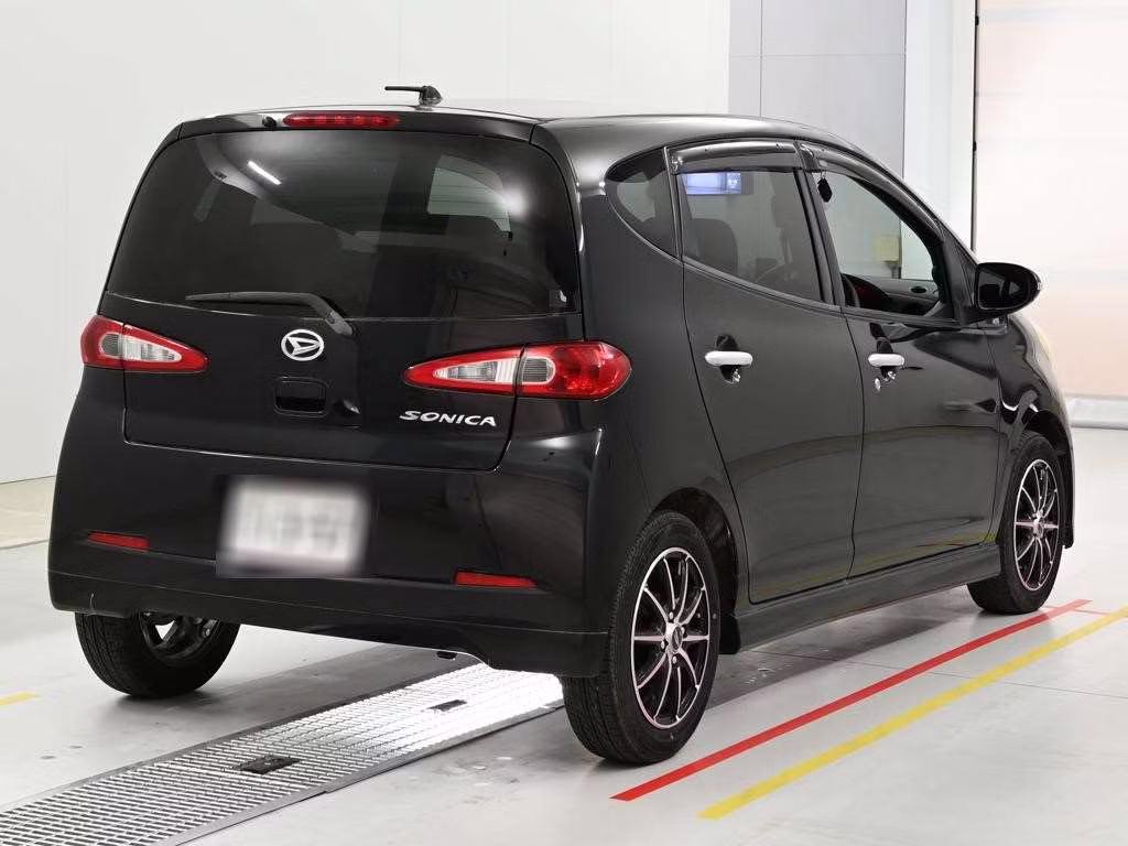DAIHATSU SONICA