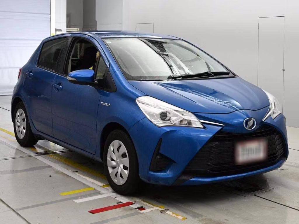TOYOTA VITZ