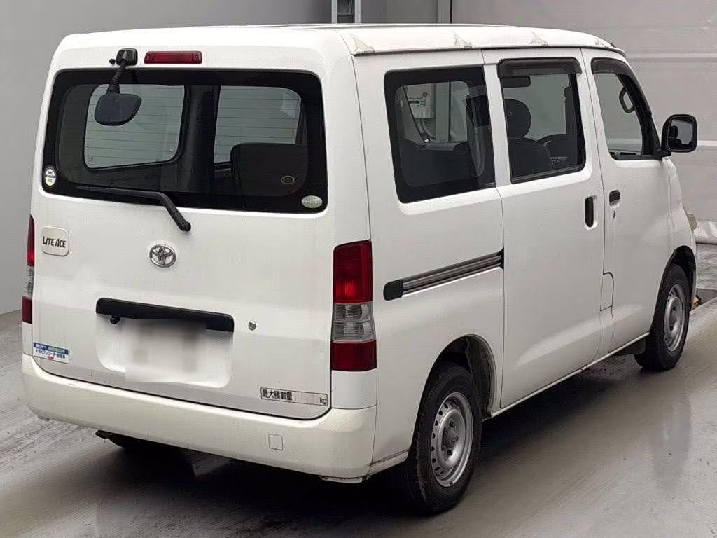 TOYOTA LITE ACE