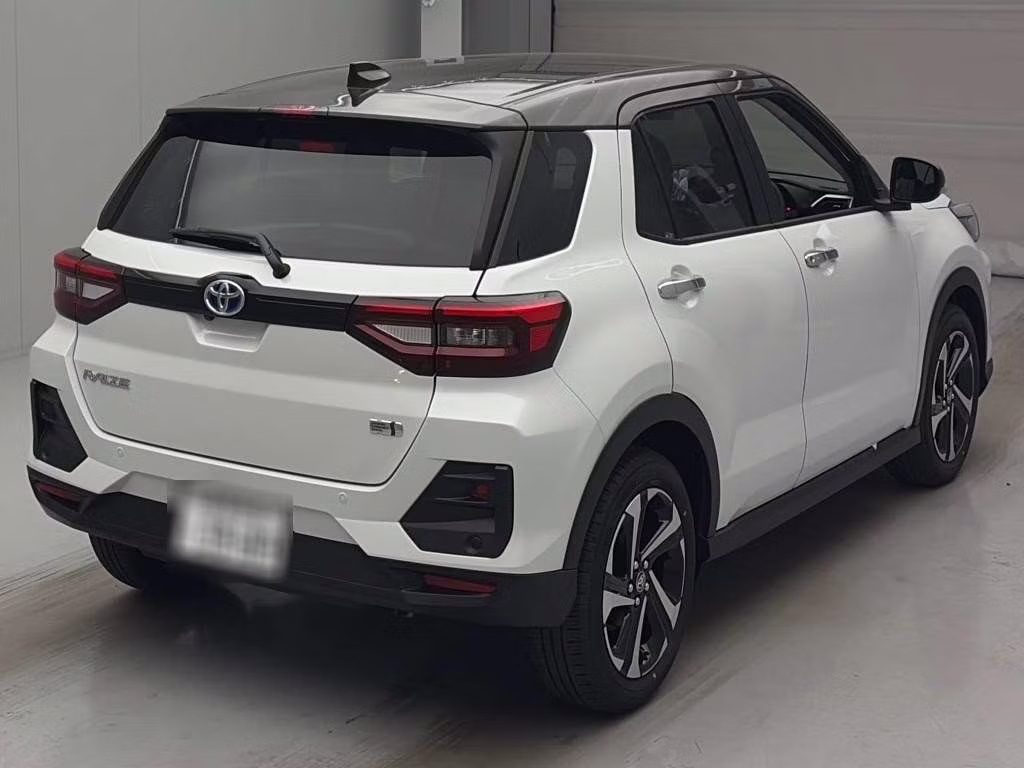 TOYOTA RAIZE