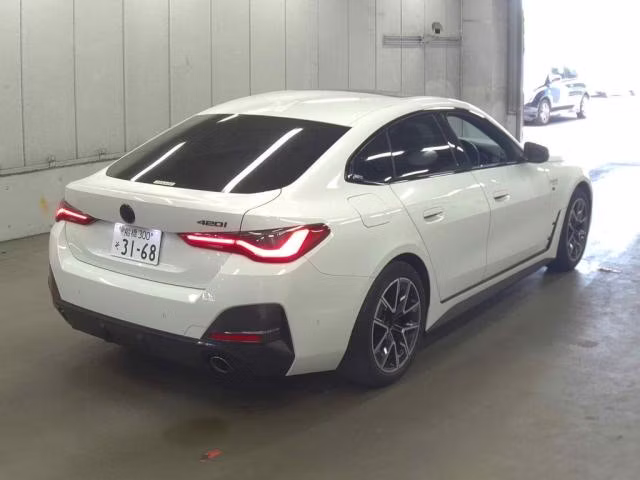 BMW 4-SERIES