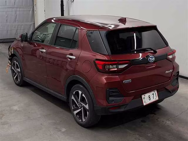 DAIHATSU ROCKY