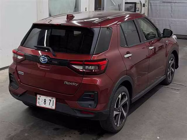 DAIHATSU ROCKY