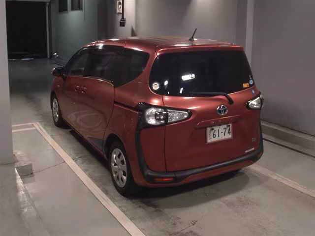 TOYOTA SIENTA