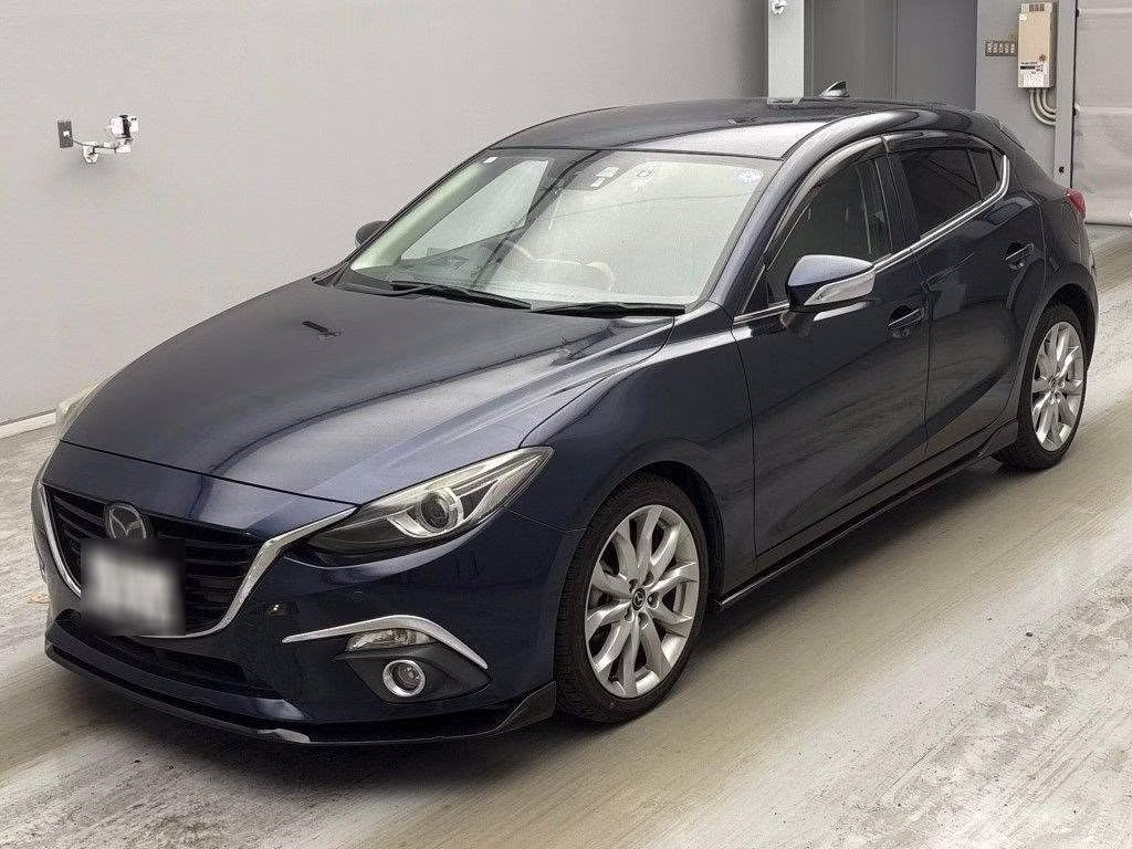 MAZDA AXELA