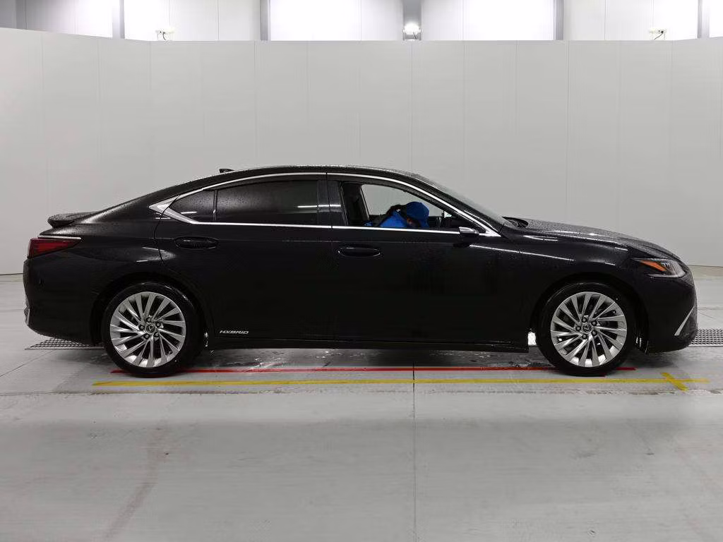 LEXUS ES300H