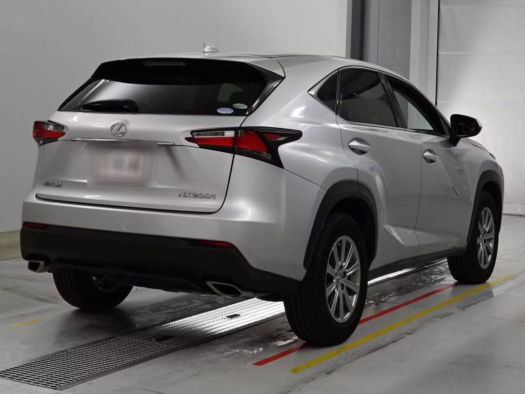 LEXUS NX200T