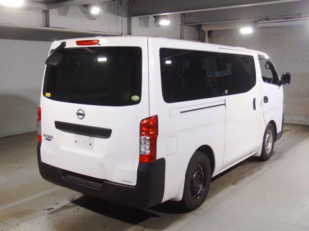 NISSAN NV350 CARAVAN