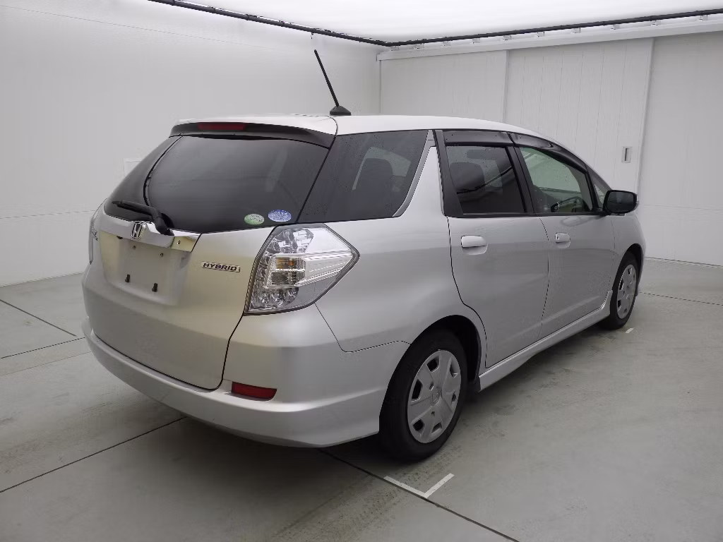 HONDA FIT SHUTTLE