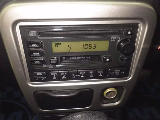 DAIHATSU MIRA GINO