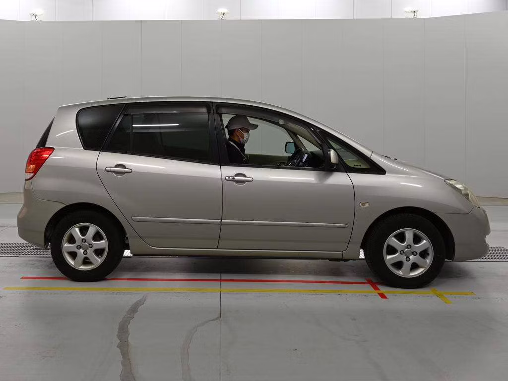 TOYOTA COROLLA SPACIO