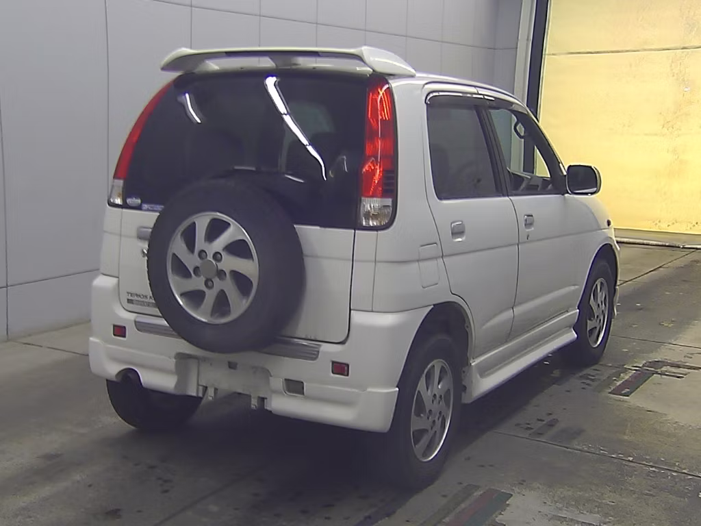 DAIHATSU TERIOS KID