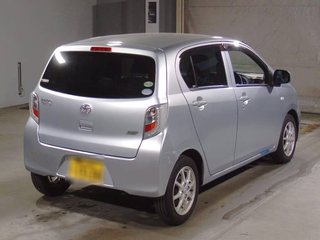 TOYOTA PIXIS EPOCH