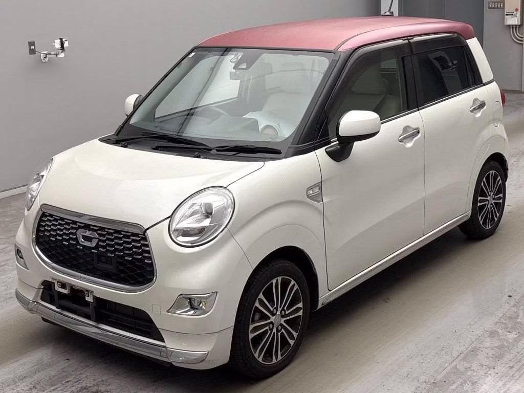 DAIHATSU CAST