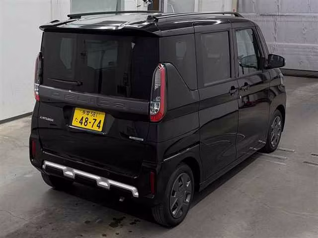 MITSUBISHI DELICA MINI