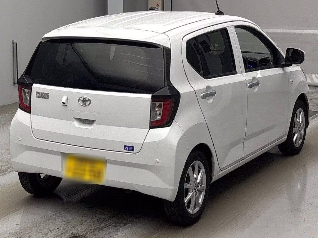 TOYOTA PIXIS EPOCH