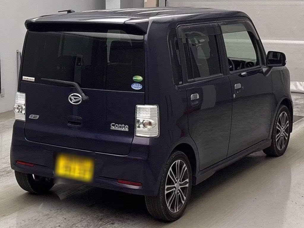 DAIHATSU MOVE CONTE