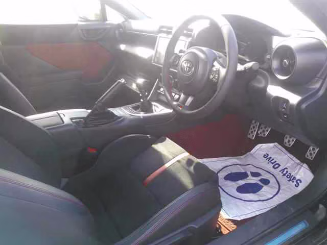 TOYOTA GR 86