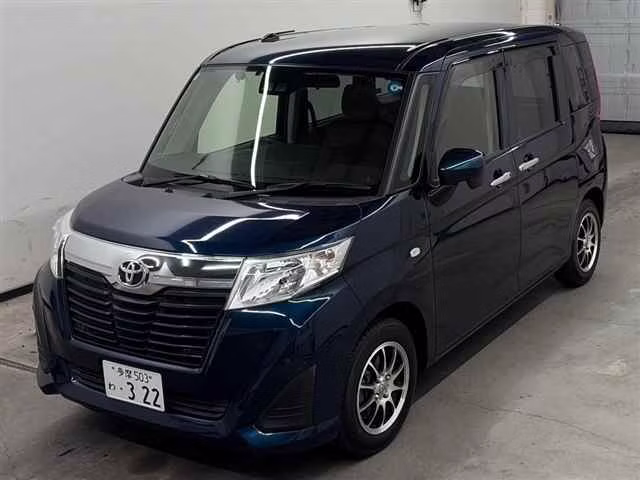 TOYOTA ROOMY
