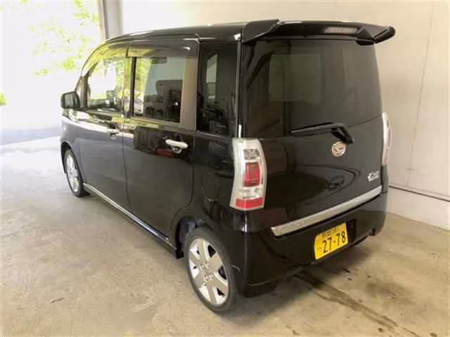 DAIHATSU TANTO EXE