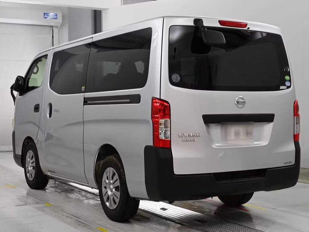 NISSAN NV350 CARAVAN