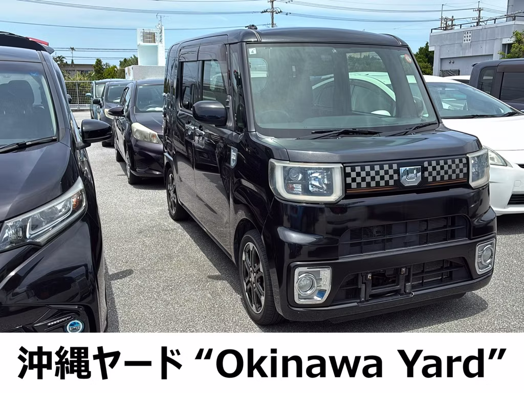 DAIHATSU WAKE