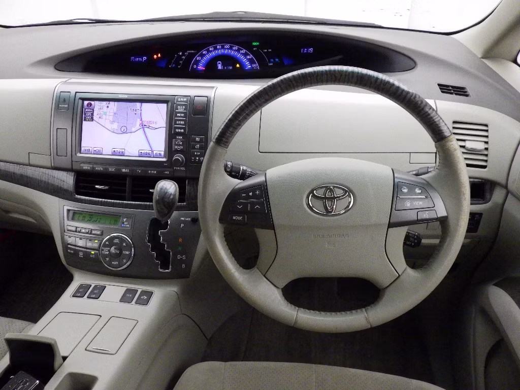 TOYOTA ESTIMA