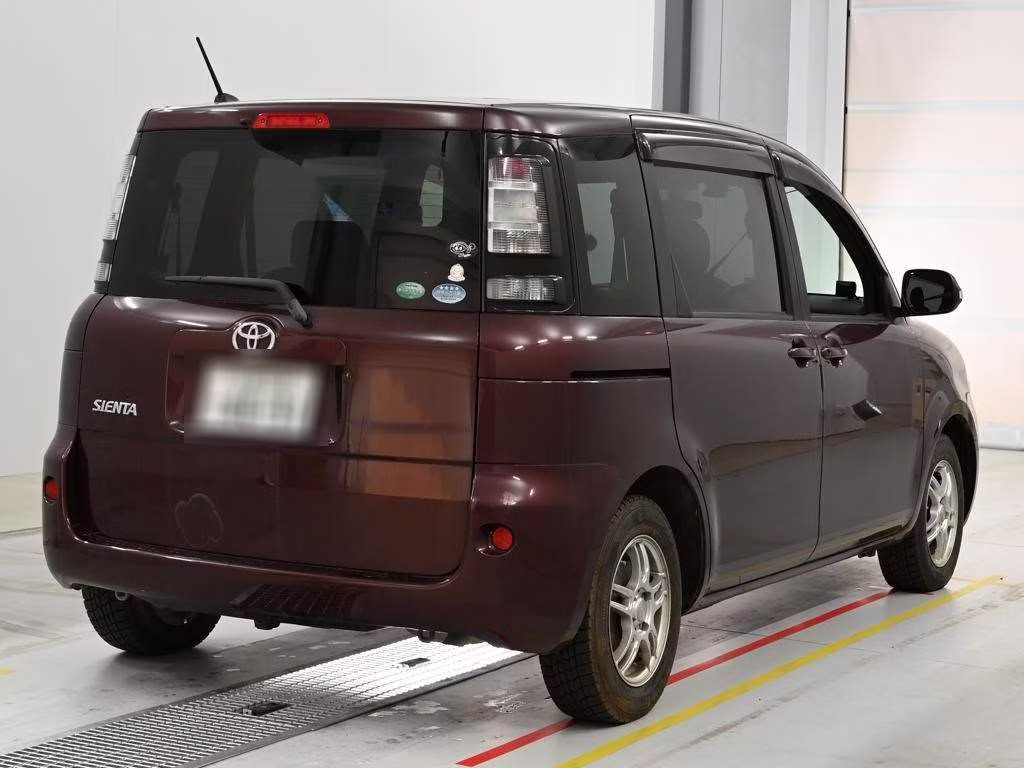 TOYOTA SIENTA