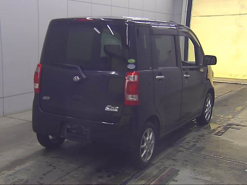 DAIHATSU TANTO EXE