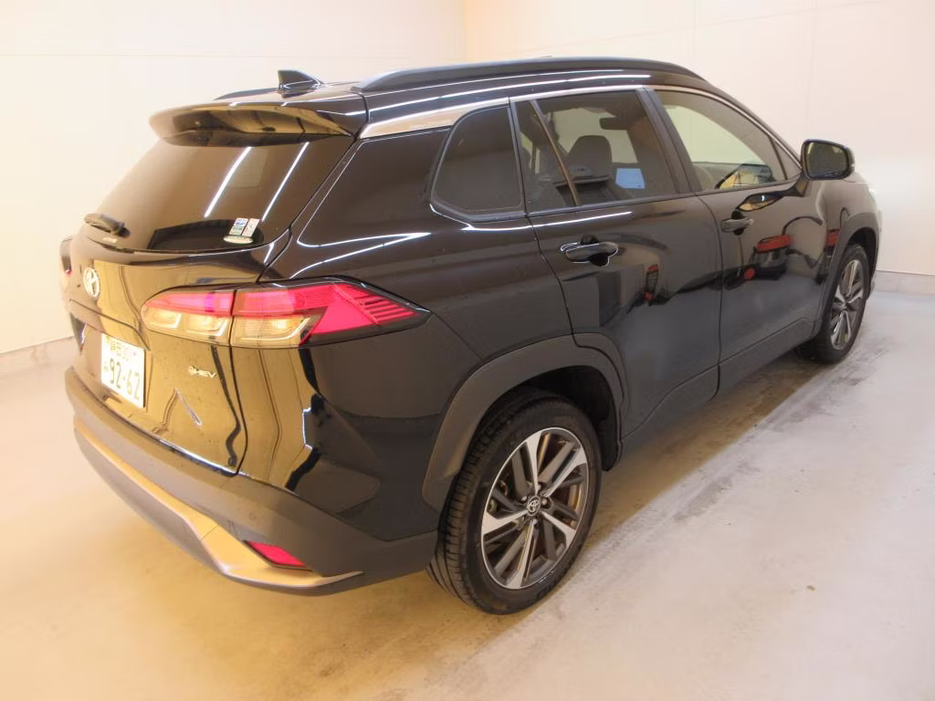 TOYOTA COROLLA CROSS